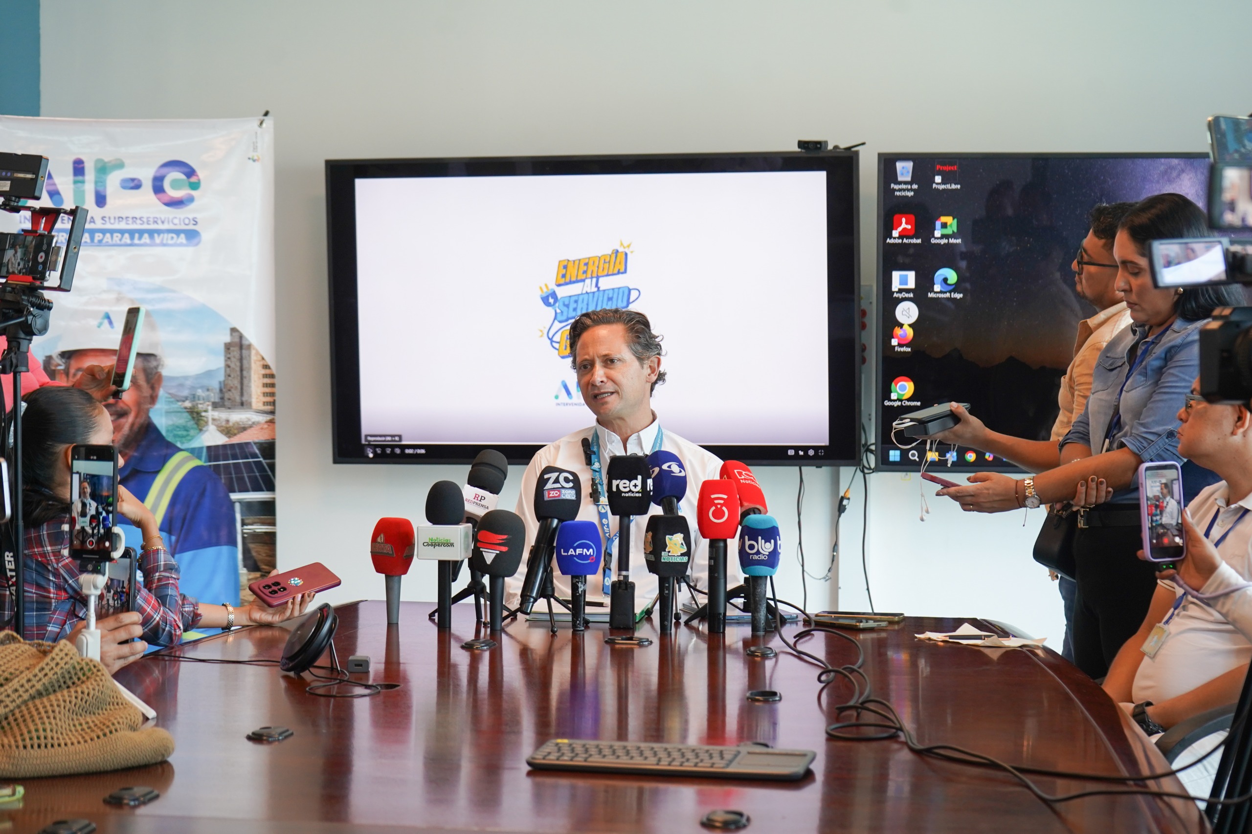 El contrato marco de financiamiento suscrito entre Air-e y la empresa China CMC, constituye una oportunidad histórica, la mejor en los casi dos años de intervención de la compañía, para mejorar el servicio y contribuir a la viabilidad de la empresa.